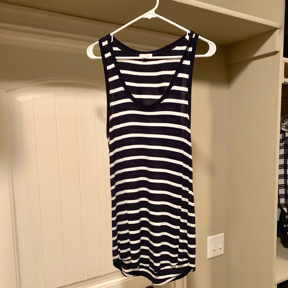 Tanktop - Picture 2 of 2